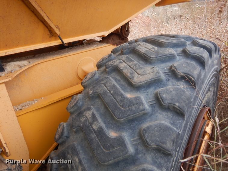 image for item HW9127 2008 Volvo A25E  haul truck