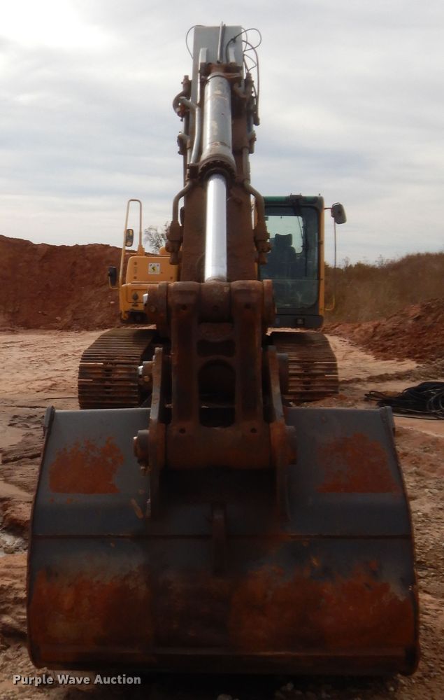 image for item HW9128 2007 Volvo EC290B LC  excavator