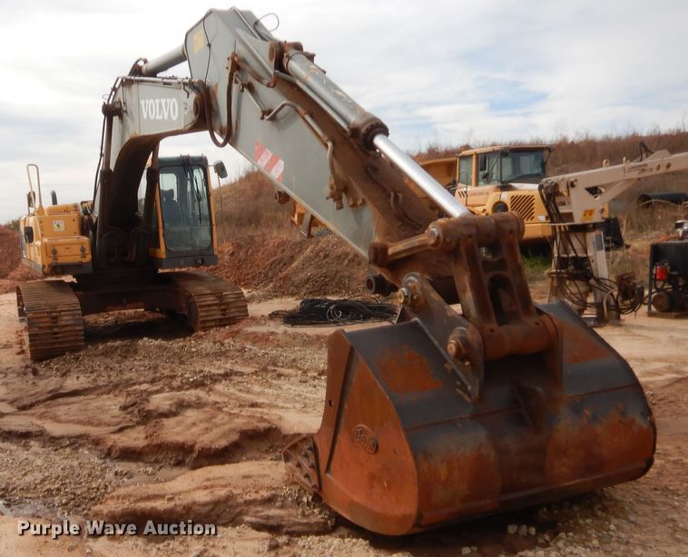 image for item HW9128 2007 Volvo EC290B LC  excavator