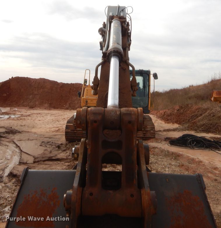 image for item HW9128 2007 Volvo EC290B LC  excavator