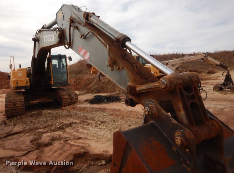 image for item HW9128 2007 Volvo EC290B LC  excavator