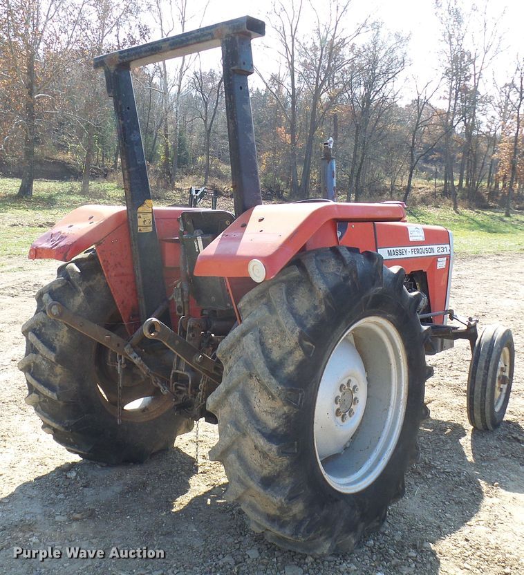 image for item DC2889 1989 Massey Ferguson 231  tractor