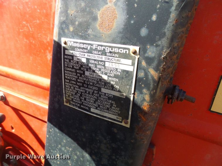 image for item DC2889 1989 Massey Ferguson 231  tractor