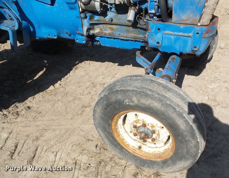 image for item DC2890 1968 Ford 5000  tractor