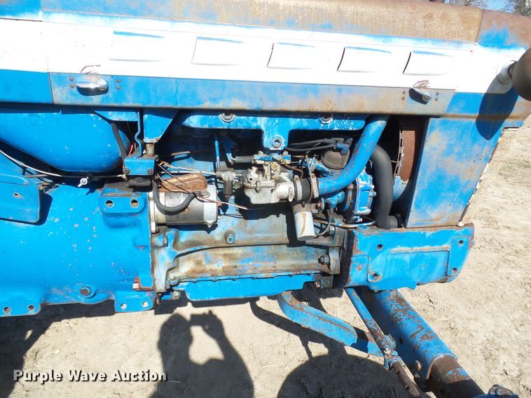 image for item DC2890 1968 Ford 5000  tractor