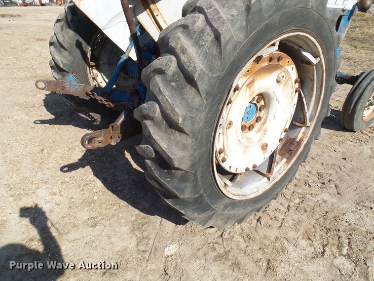 image for item DC2890 1968 Ford 5000  tractor