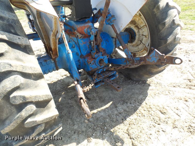 image for item DC2890 1968 Ford 5000  tractor