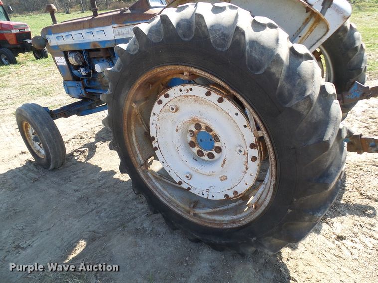 image for item DC2890 1968 Ford 5000  tractor