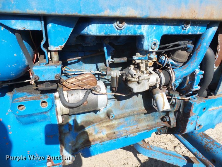 image for item DC2890 1968 Ford 5000  tractor