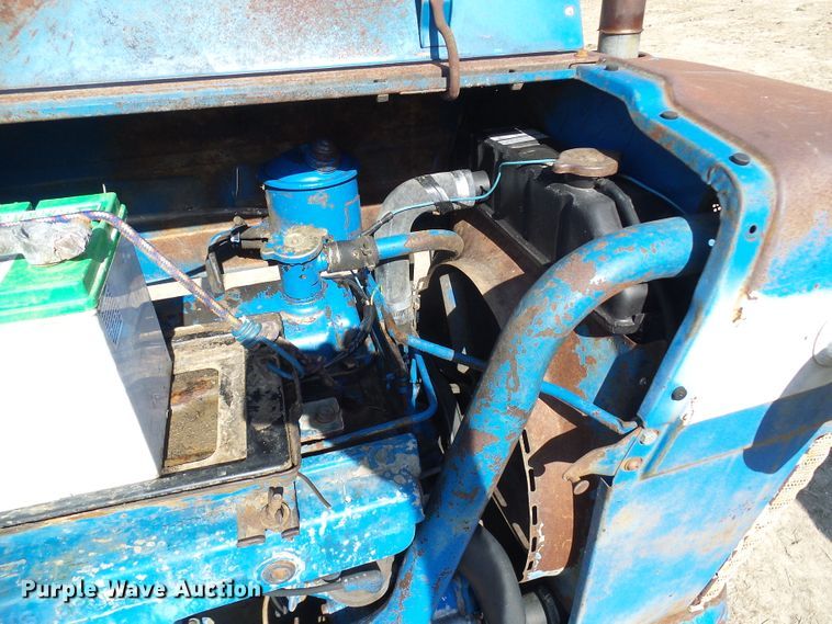 image for item DC2890 1968 Ford 5000  tractor