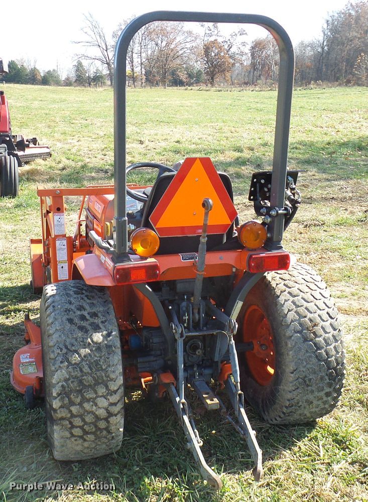 image for item DC2894 Kubota B2400  MFWD tractor