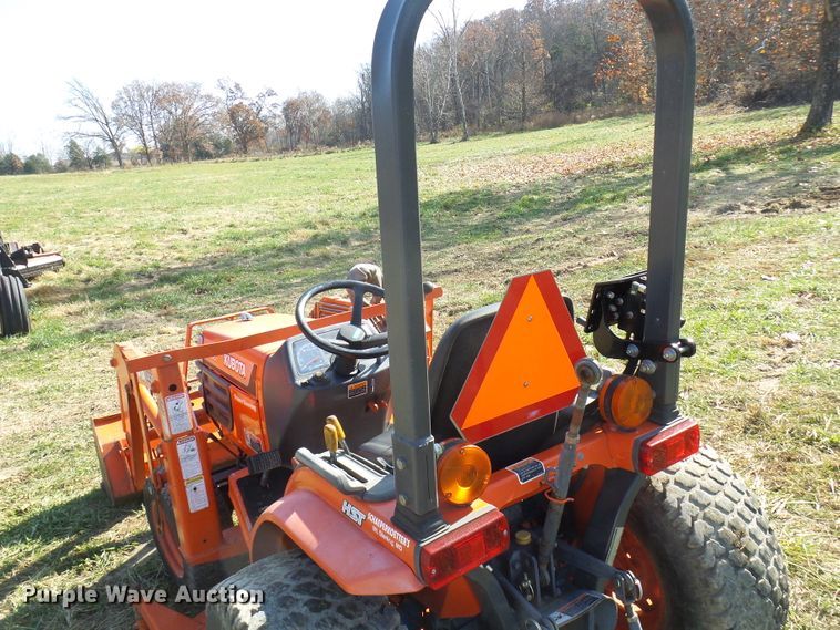 image for item DC2894 Kubota B2400  MFWD tractor