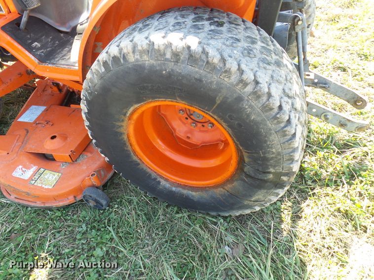 image for item DC2894 Kubota B2400  MFWD tractor
