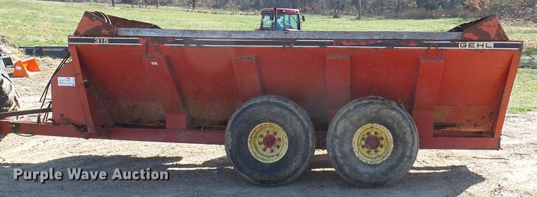 image for item DC2895 Gehl 315 Scavenger II manure spreader