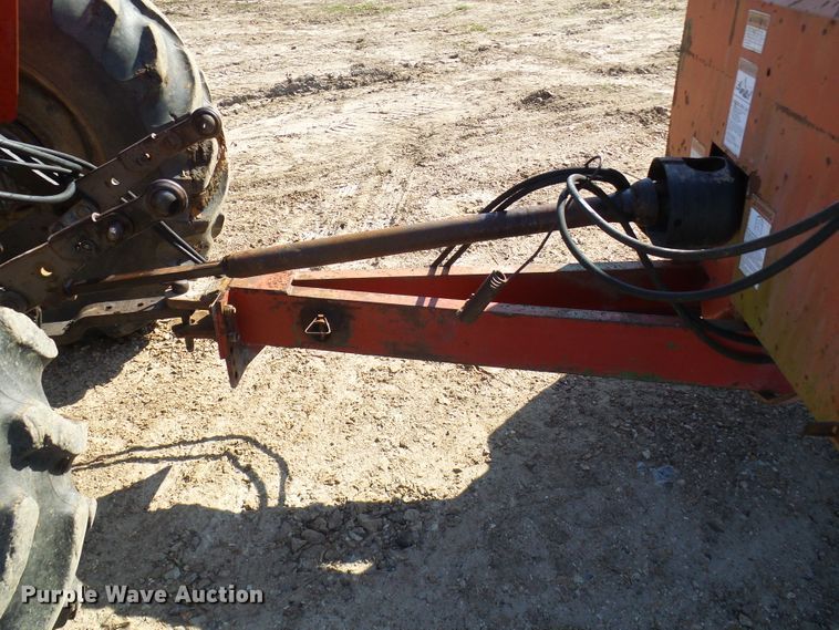 image for item DC2895 Gehl 315 Scavenger II manure spreader