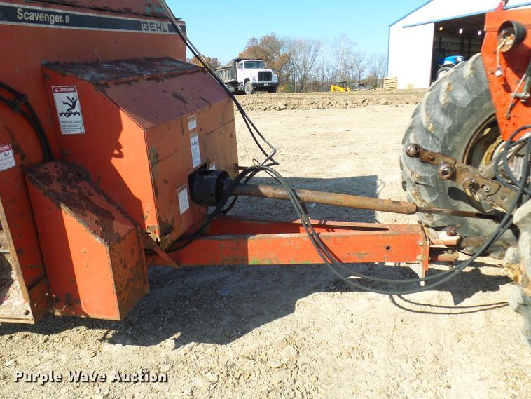 image for item DC2895 Gehl 315 Scavenger II manure spreader