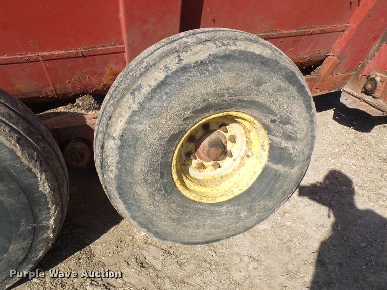 image for item DC2895 Gehl 315 Scavenger II manure spreader
