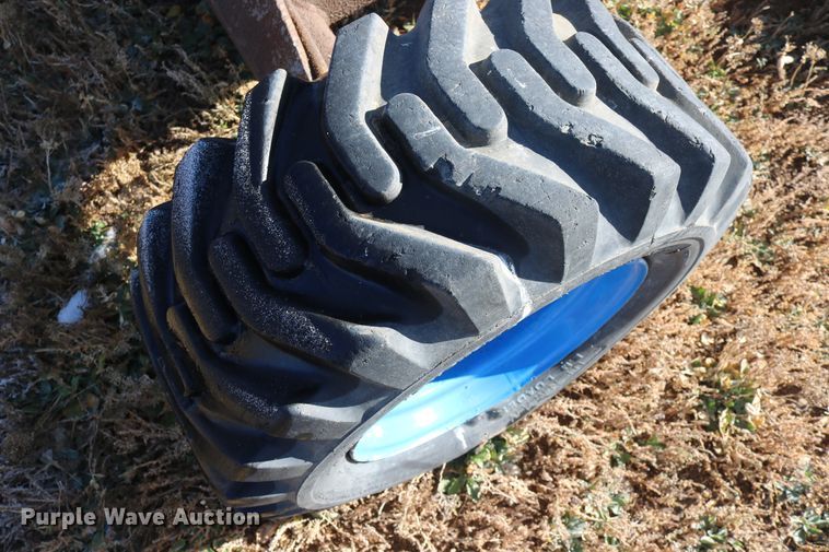 image for item DD6161 Mark Lift 40  boom lift