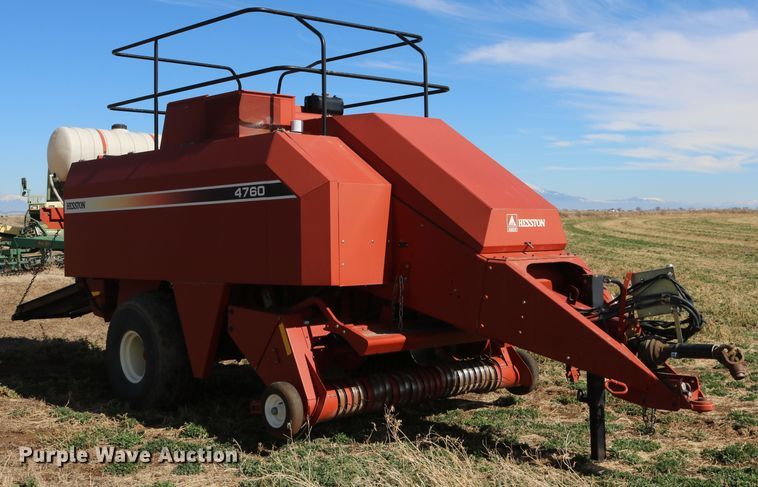 image for item DD6162 2006 Hesston 4760  large square baler