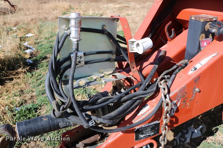 image for item DD6162 2006 Hesston 4760  large square baler