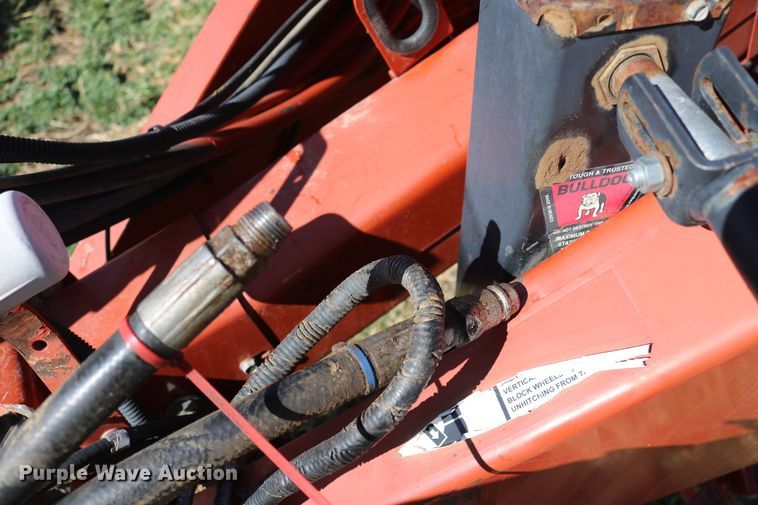 image for item DD6162 2006 Hesston 4760  large square baler