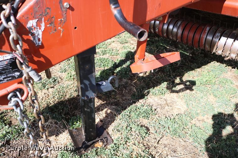 image for item DD6162 2006 Hesston 4760  large square baler