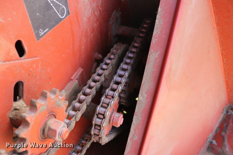 image for item DD6162 2006 Hesston 4760  large square baler