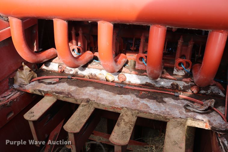 image for item DD6162 2006 Hesston 4760  large square baler