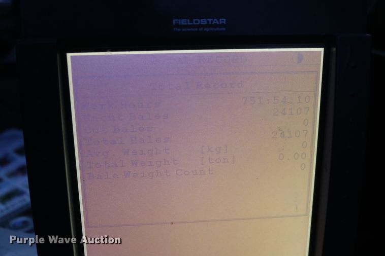 image for item DD6162 2006 Hesston 4760  large square baler