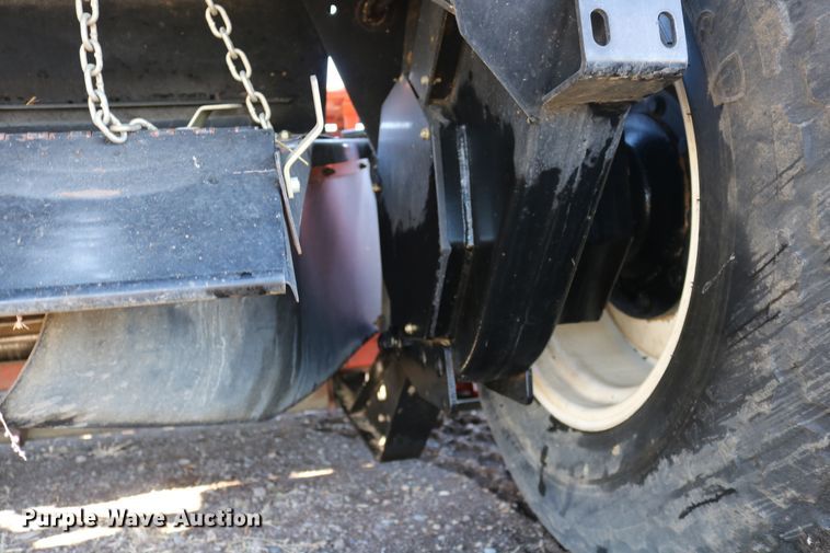 image for item DD6163 2004 Hesston 9230  windrower