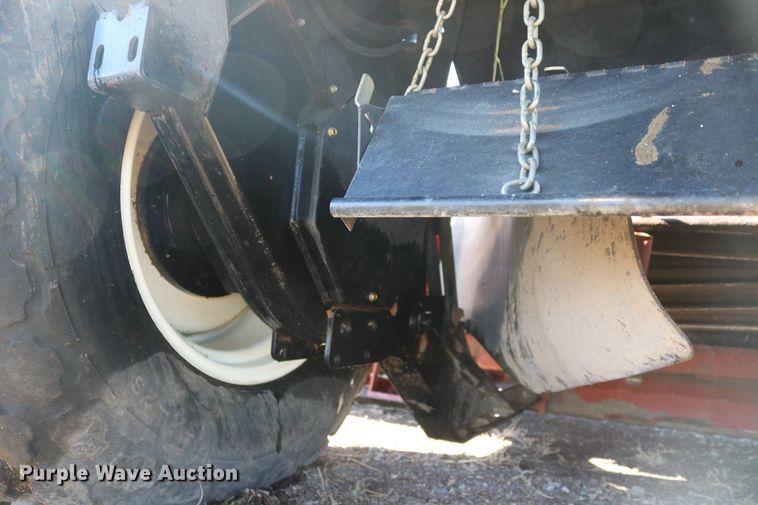 image for item DD6163 2004 Hesston 9230  windrower