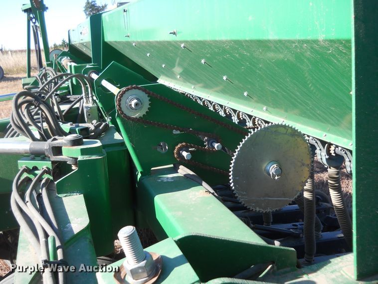 image for item DF4535 1997 Great Plains 3S-3000 grain drill