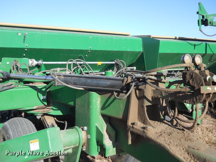 image for item DF4535 1997 Great Plains 3S-3000 grain drill