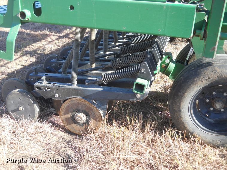 image for item DF4535 1997 Great Plains 3S-3000 grain drill