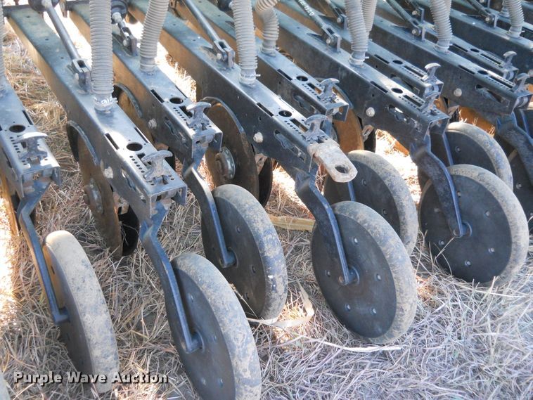 image for item DF4535 1997 Great Plains 3S-3000 grain drill