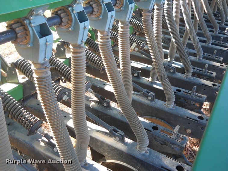 image for item DF4535 1997 Great Plains 3S-3000 grain drill