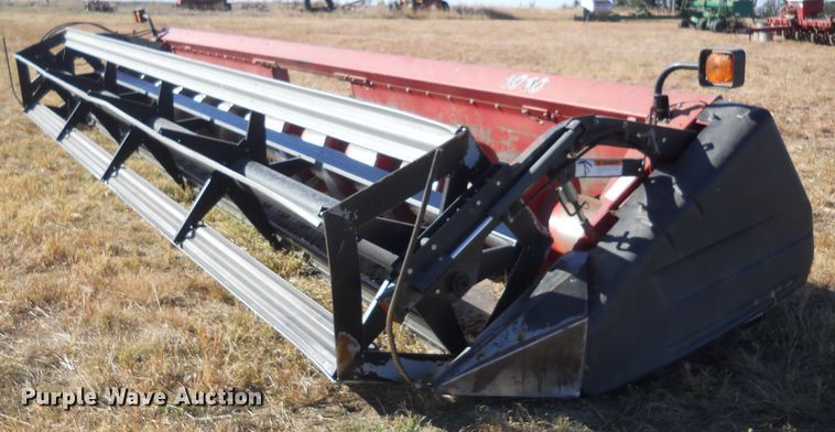 image for item DF4539 Case IH 1010 rigid head