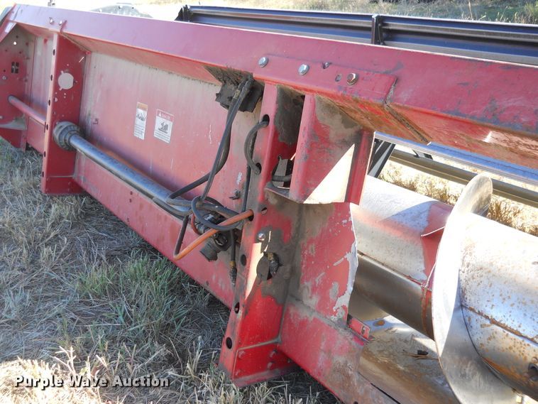 image for item DF4539 Case IH 1010 rigid head