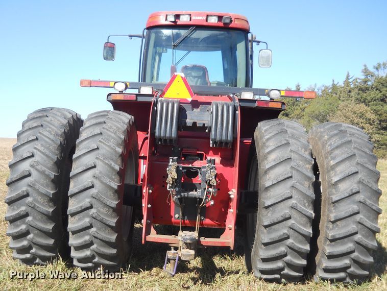 image for item DF4541 2010 Case IH Steiger 335  4WD tractor