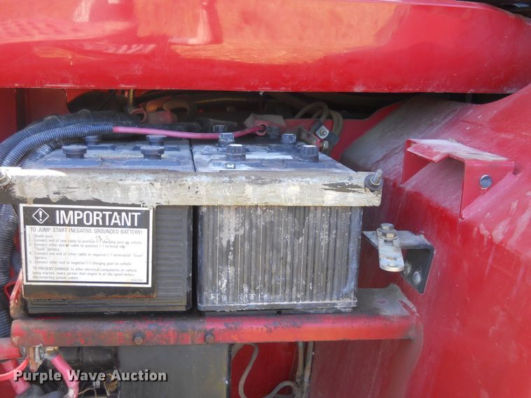 image for item DF4541 2010 Case IH Steiger 335  4WD tractor