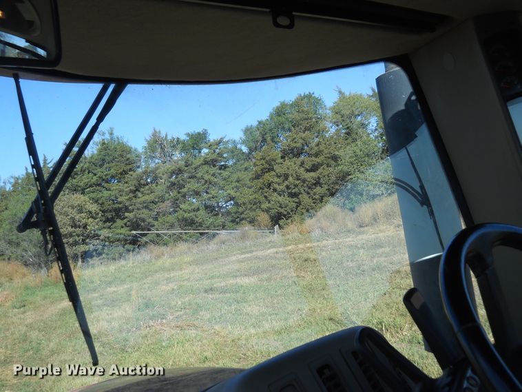 image for item DF4541 2010 Case IH Steiger 335  4WD tractor