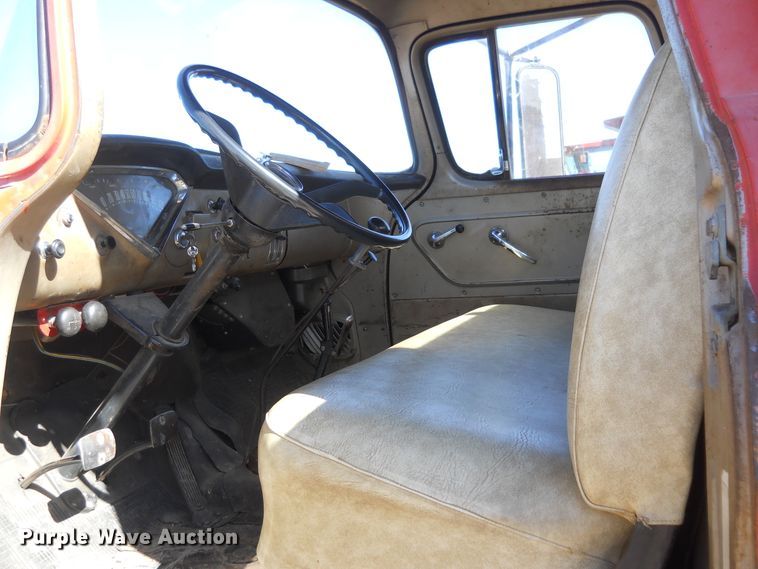 image for item DF4542 1959 Chevrolet Viking 60  grain truck