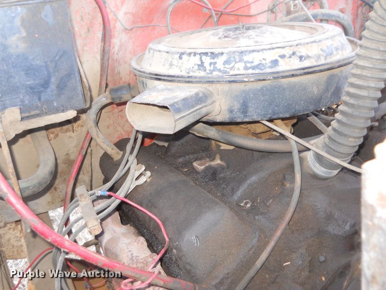 image for item DF4542 1959 Chevrolet Viking 60  grain truck