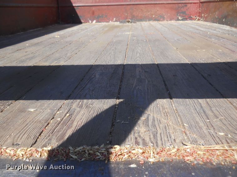 image for item DF4542 1959 Chevrolet Viking 60  grain truck