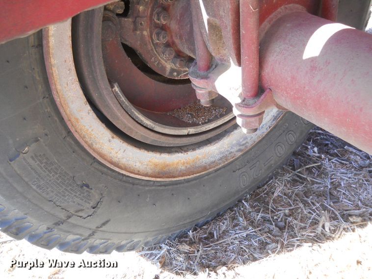 image for item DF4543 Shop built gravity wagon