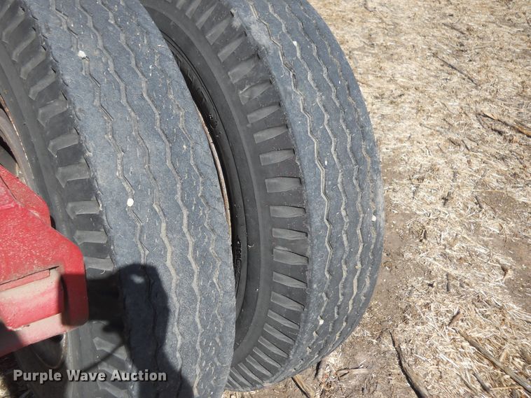 image for item DF4543 Shop built gravity wagon