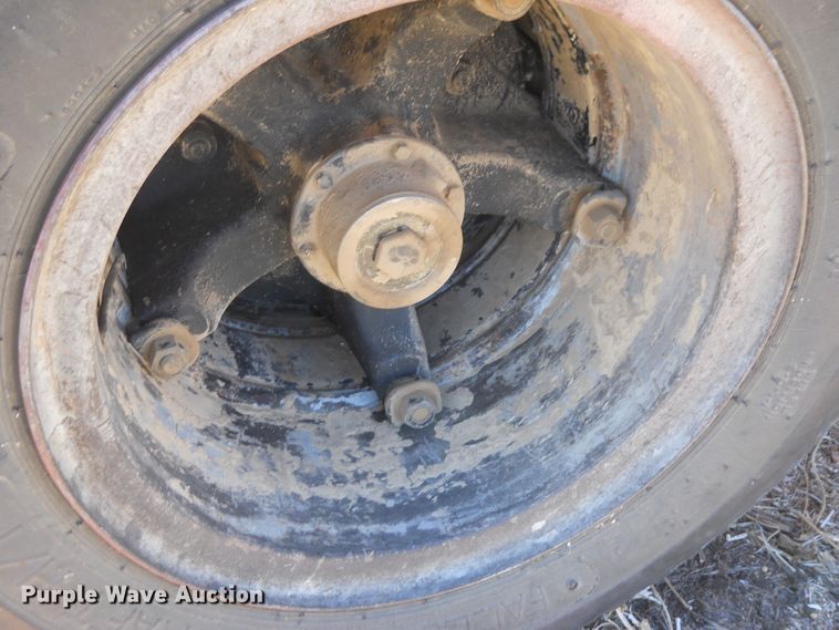 image for item DF4543 Shop built gravity wagon