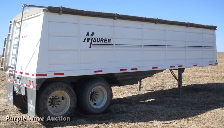 image for item DF4544 2009 Maurer single hopper bottom grain trailer