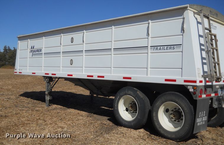 image for item DF4544 2009 Maurer single hopper bottom grain trailer