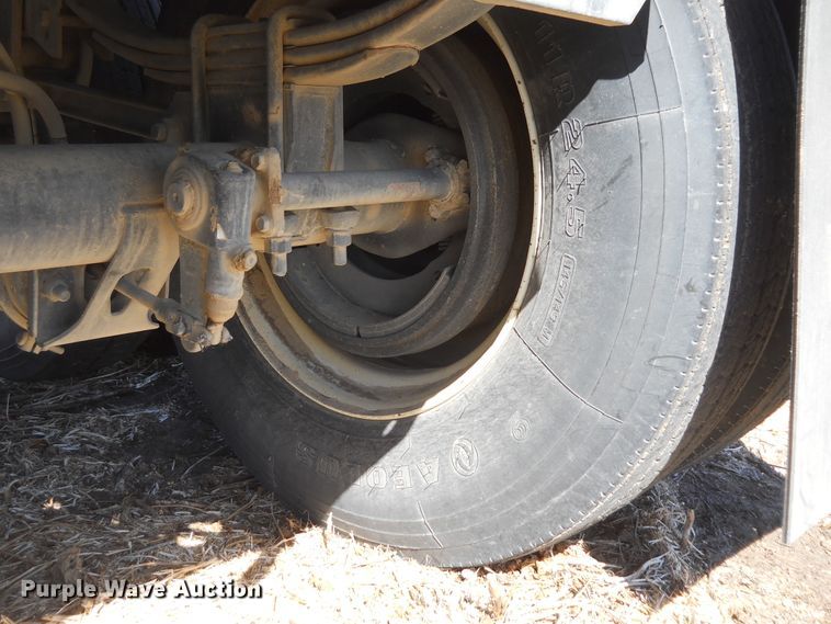 image for item DF4544 2009 Maurer single hopper bottom grain trailer